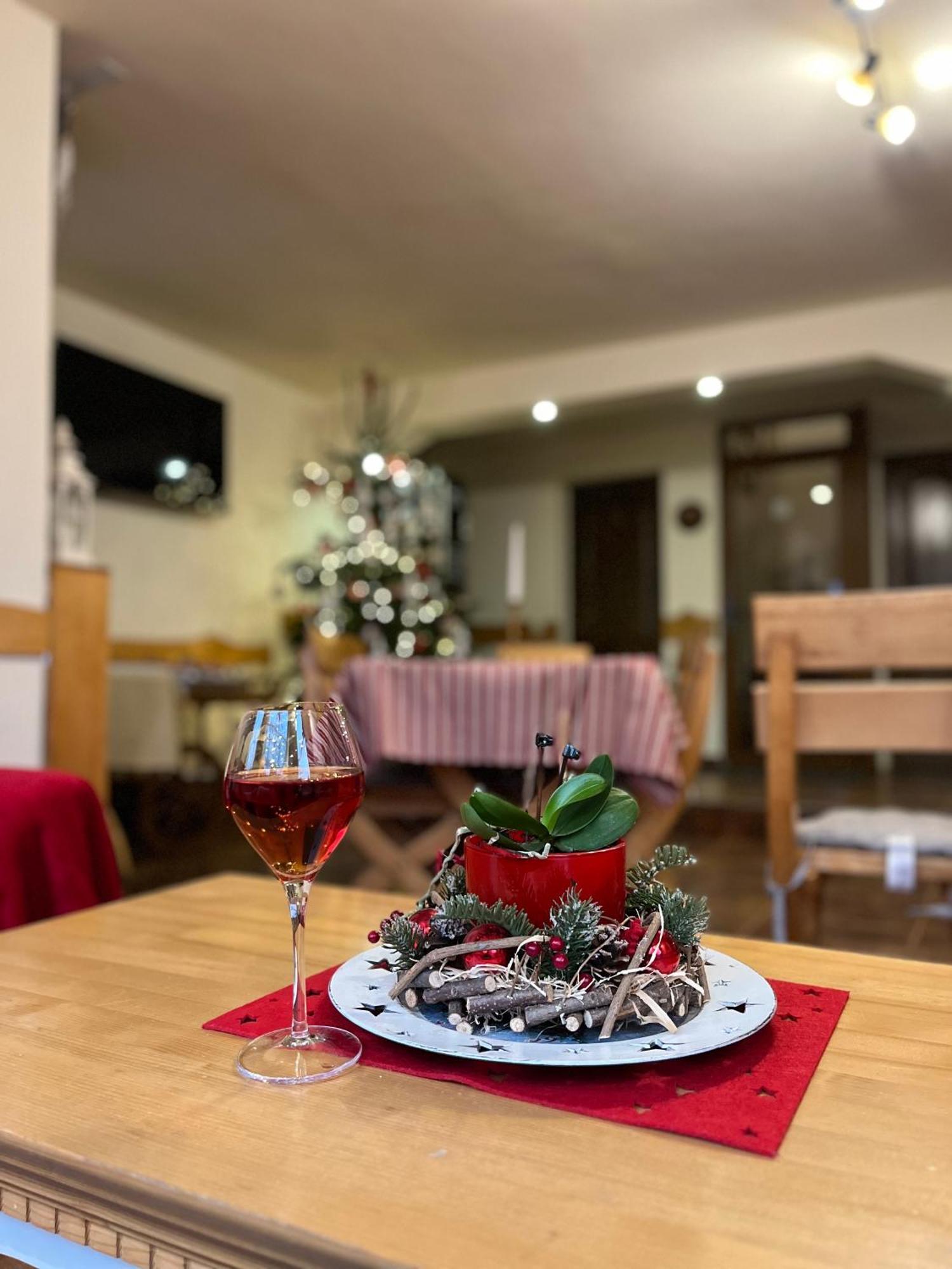 Pensiunea Poiana Avrigului Bagian luar foto